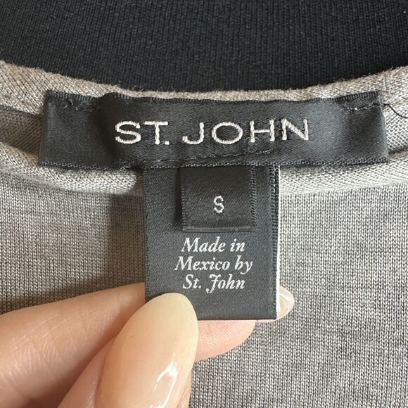 St. John Gray Viscose Silk Tunic Panel Blouse Shirt Top Size Small 100% Silk - Picture 10 of 11